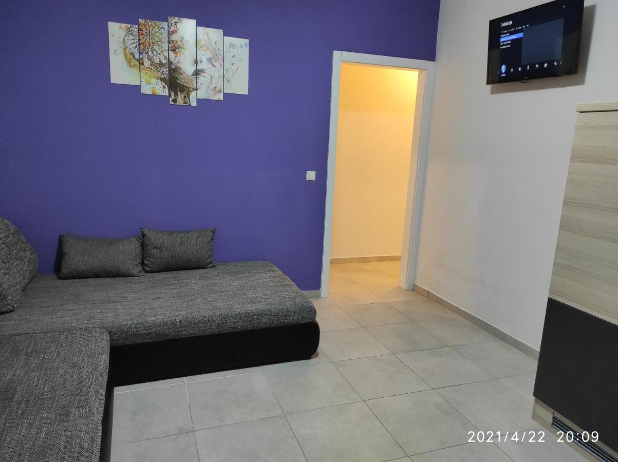 Apartmani Quattro Starigrad Paklenica Εξωτερικό φωτογραφία