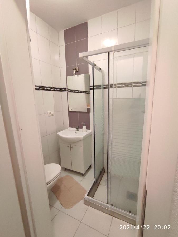 Apartmani Quattro Starigrad Paklenica Εξωτερικό φωτογραφία