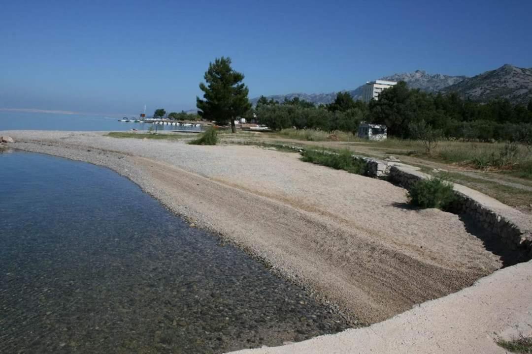 Apartmani Quattro Starigrad Paklenica Εξωτερικό φωτογραφία