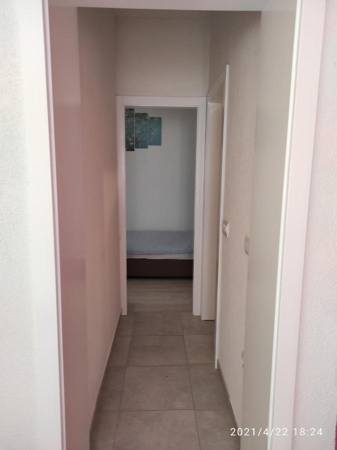 Apartmani Quattro Starigrad Paklenica Εξωτερικό φωτογραφία