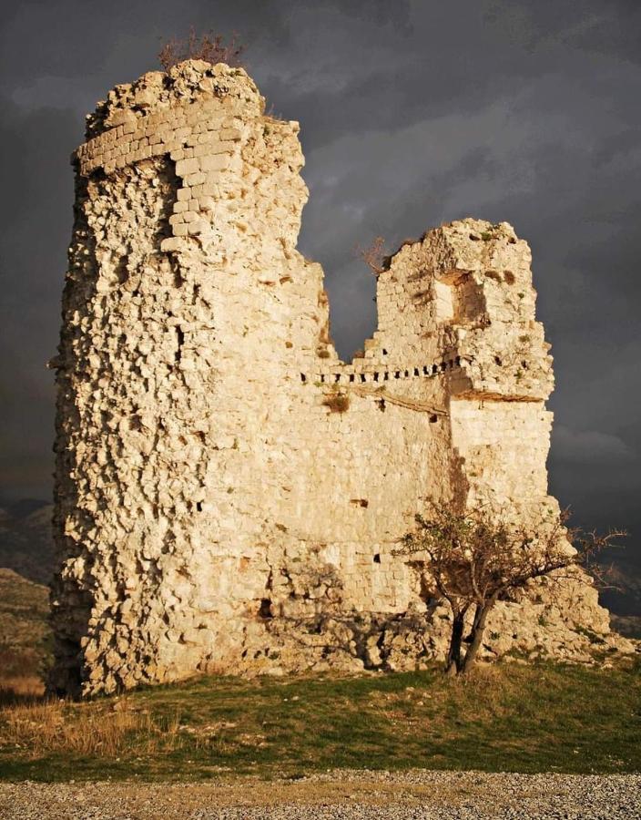 Apartmani Quattro Starigrad Paklenica Εξωτερικό φωτογραφία
